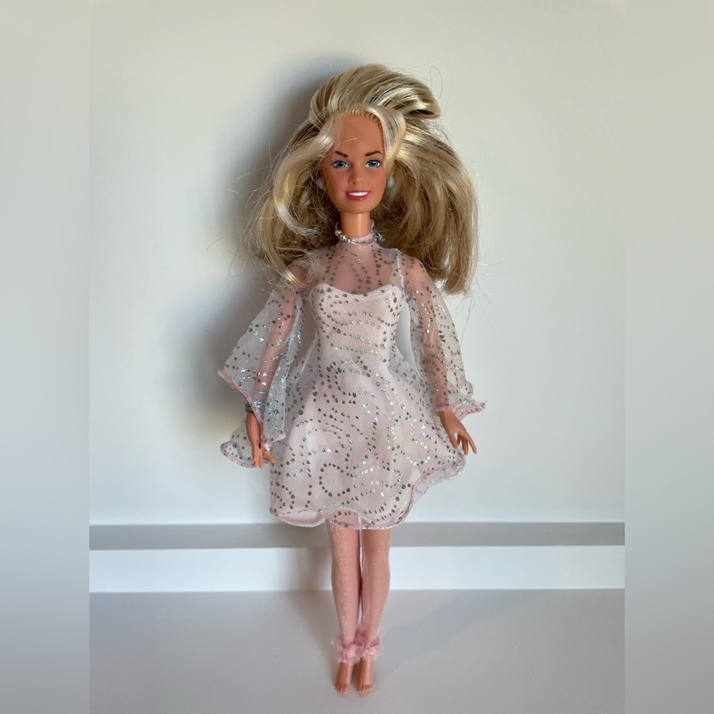 Sabrina the Teenage Witch doll Melissa Joan Hart 1997 Hasbro Needs TLC